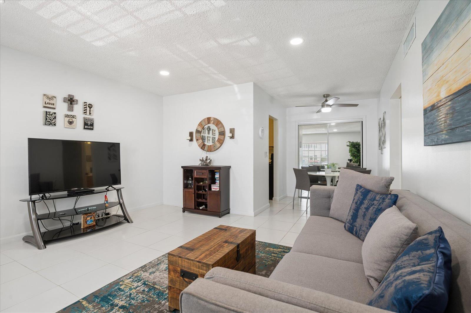 2210 NE 67th Street # 1211, Fort Lauderdale FL 33308 photo 2