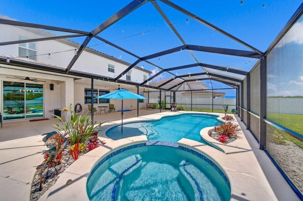 7528 NW Deysbrook Lane, Port St. Lucie FL 34987 photo 5