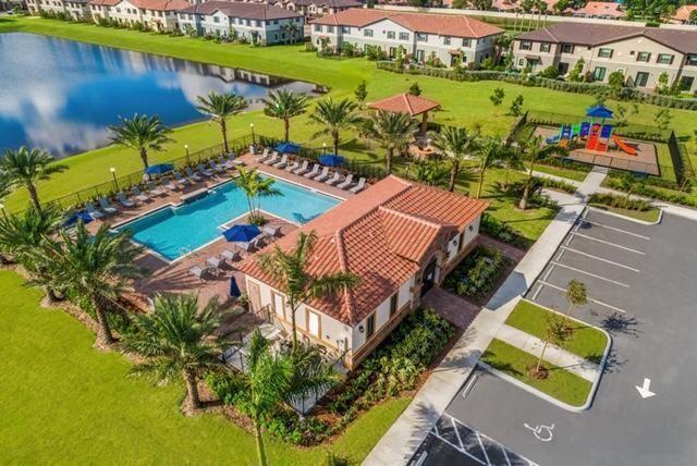 12932 Anthorne Lane, Boynton Beach FL 33436 photo 2
