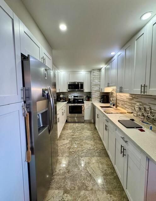 5600 N Flagler Drive # 1204, West Palm Beach FL 33407 photo 3