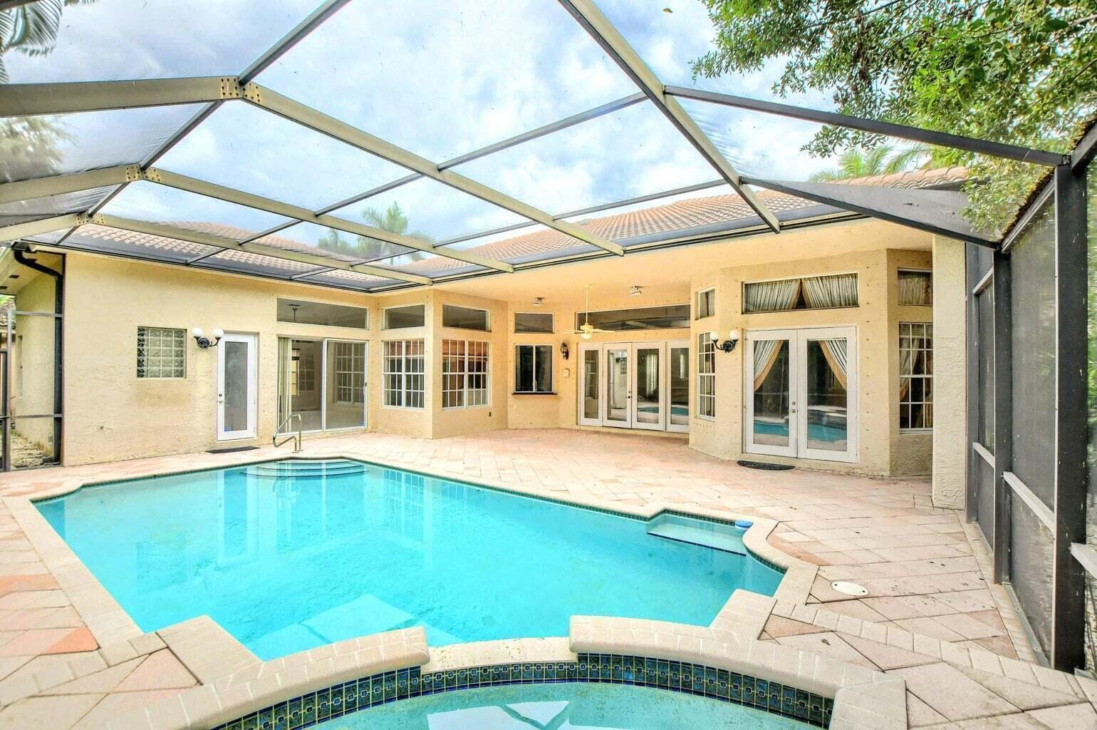 19474 Saturnia Lakes Drive, Boca Raton FL 33498 photo 2