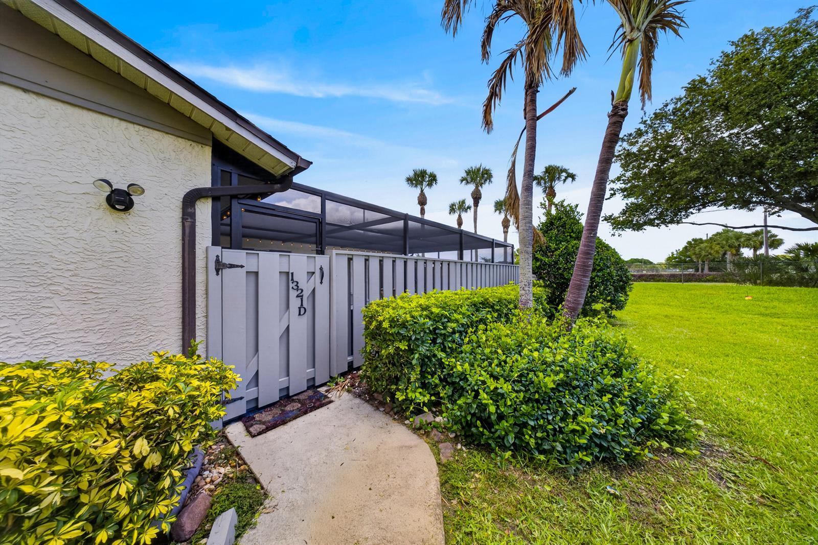 1321 Peppertree Trail # D, Fort Pierce FL 34950