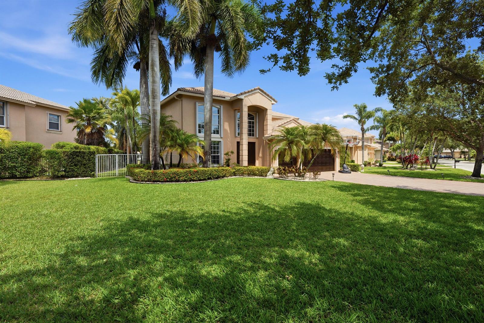 5947 NW 54th Circle, Coral Springs FL 33067 photo 3