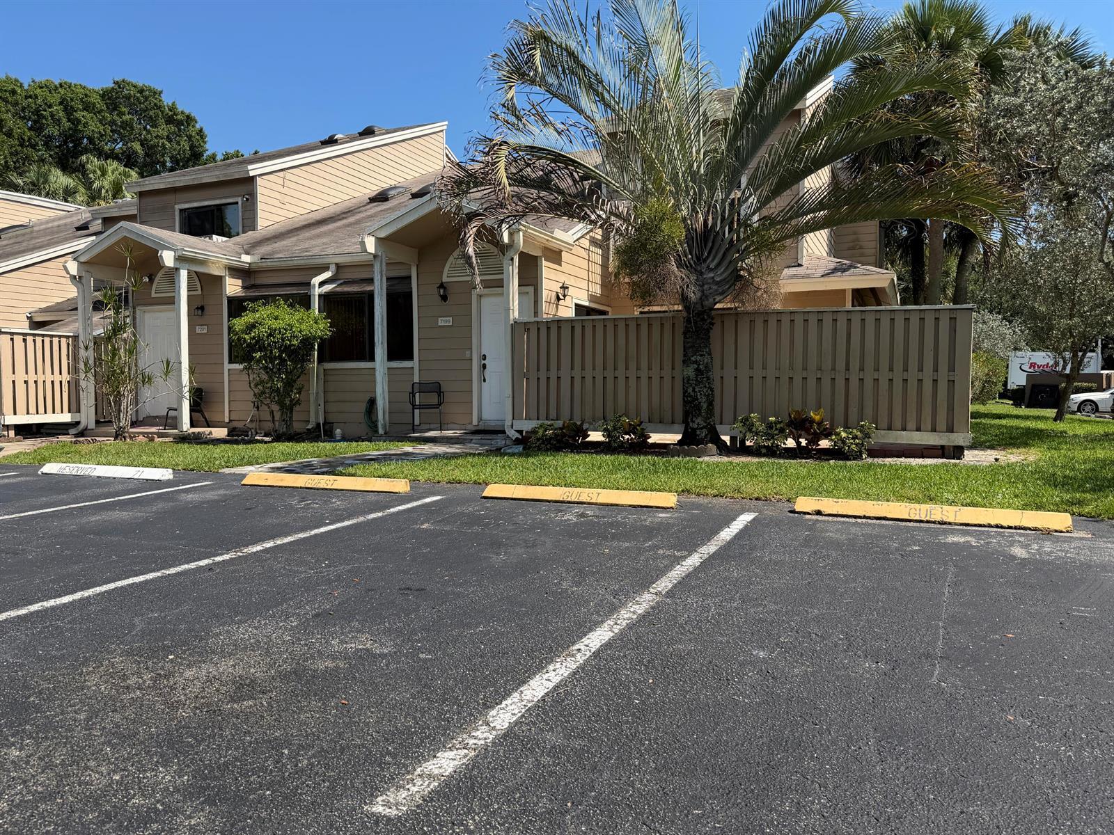 7199 Sportsmans Drive, North Lauderdale FL 33068 photo 2