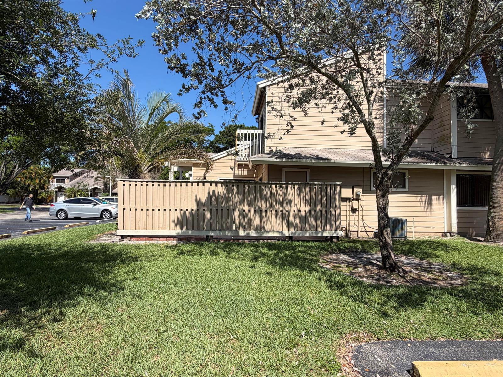 7199 Sportsmans Drive, North Lauderdale FL 33068 photo 5