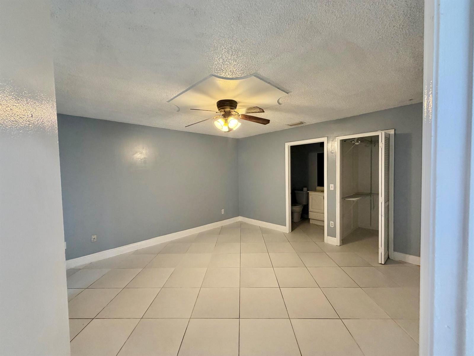 5072 Arbor Glen Circle, Lake Worth FL 33463 photo 5