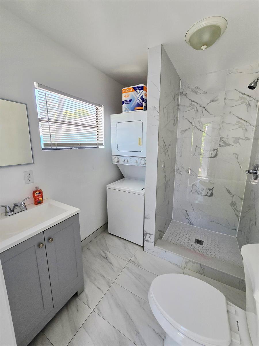 534 21st Street # B, West Palm Beach FL 33407 photo 4