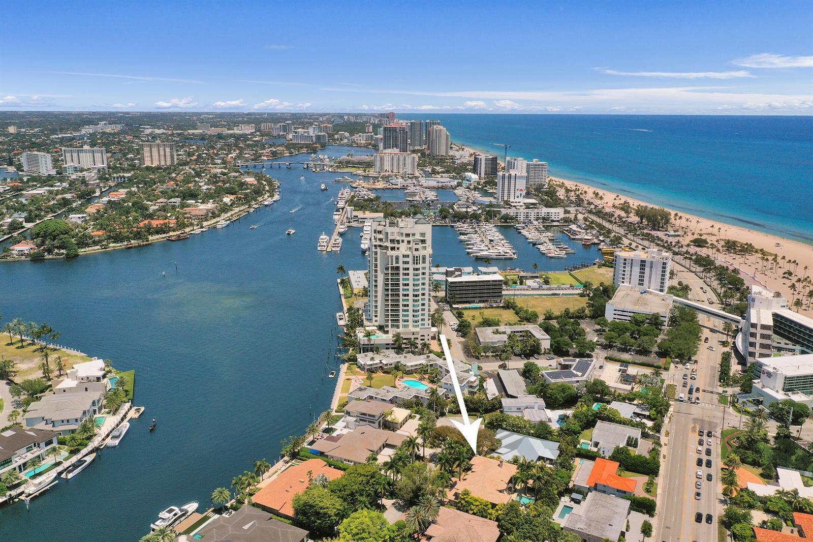 1212 E Lake Drive, Fort Lauderdale FL 33316 photo 2