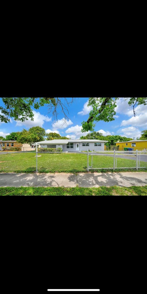 1112 NW 43rd Terrace, Lauderhill FL 33313 photo 4