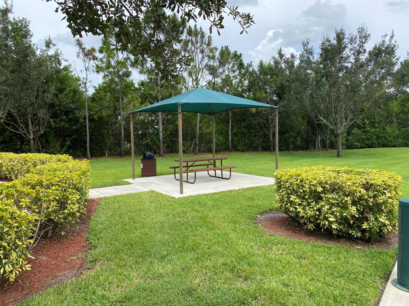 9202 Wrangler Drive, Wellington FL 33467 photo 2