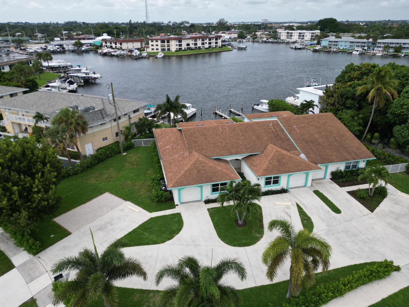 620 Southwind Circle # A, North Palm Beach FL 33408 photo 2