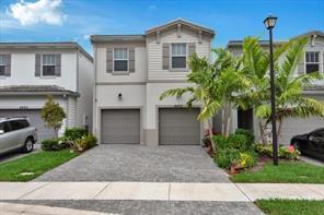 4407 NW 48th Terrace, Tamarac FL 33319