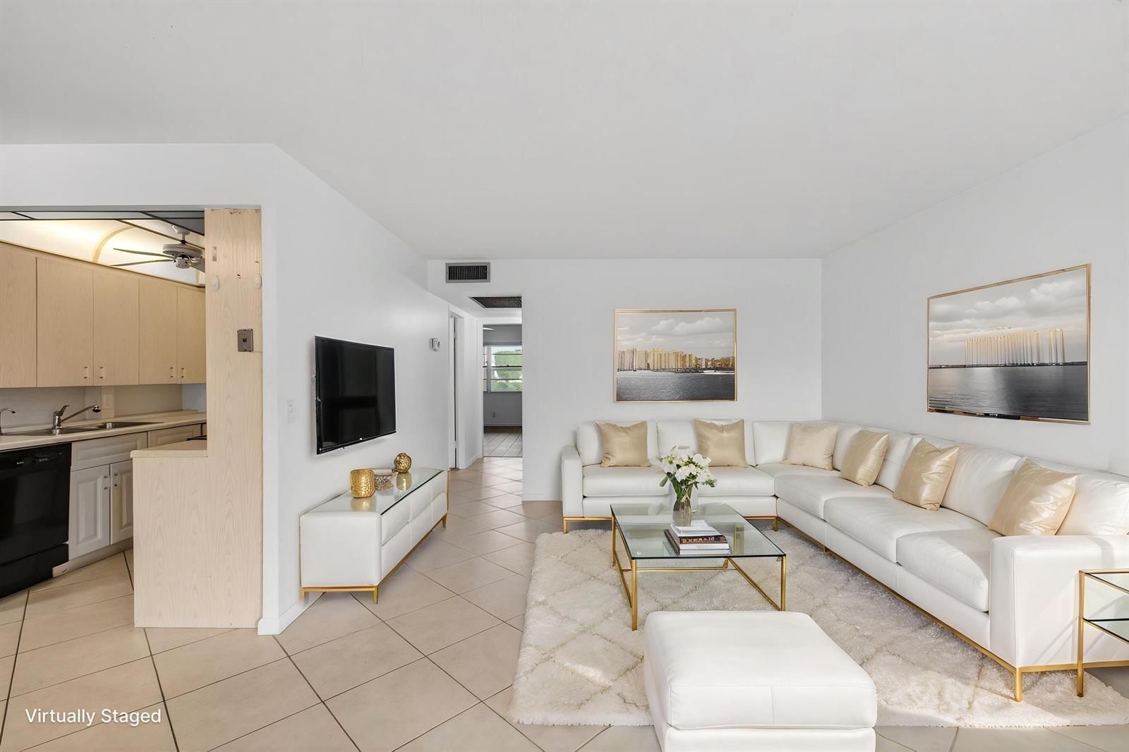 2027 Exeter B, Boca Raton FL 33434 photo 3