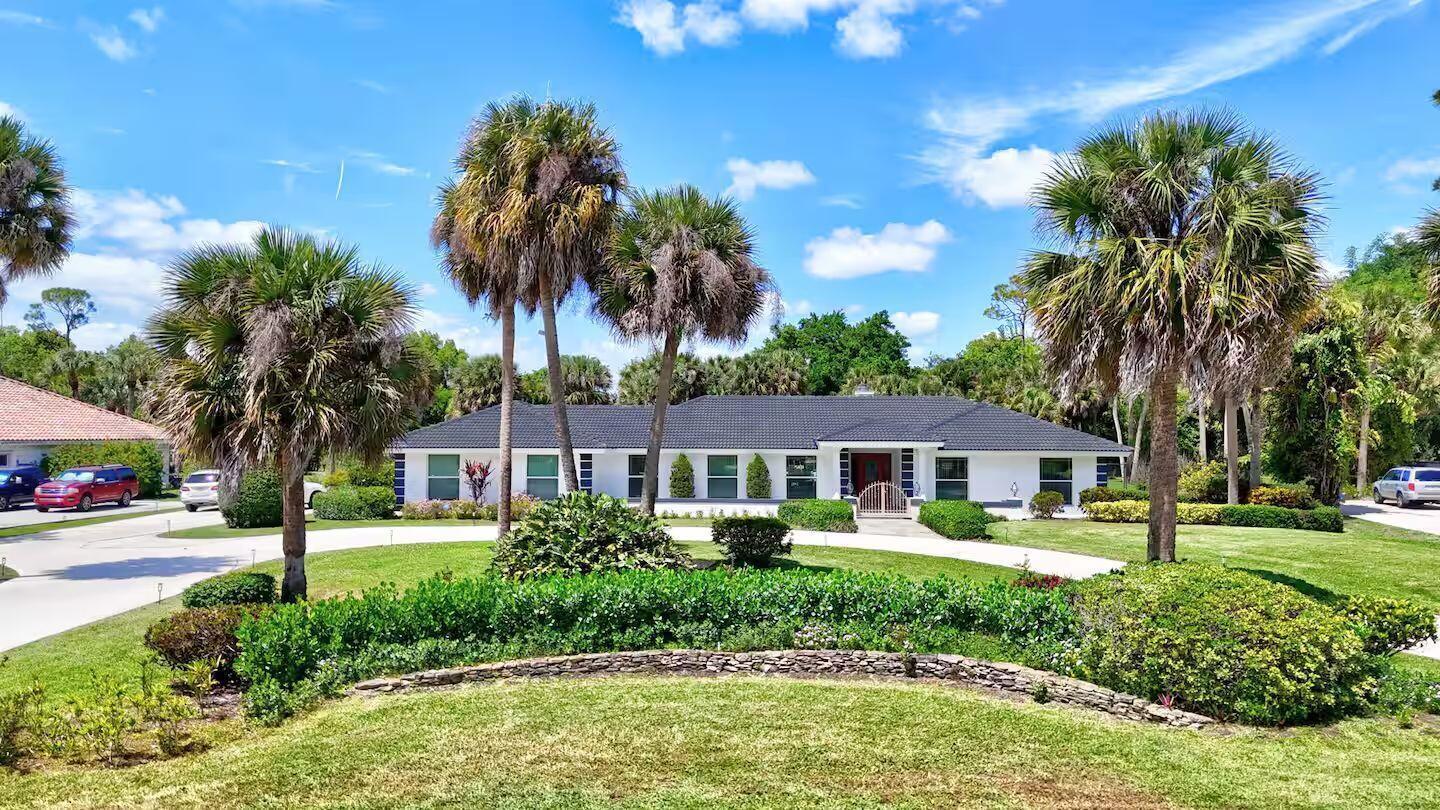 12231 Areaca Drive, Wellington FL 33414 photo 2