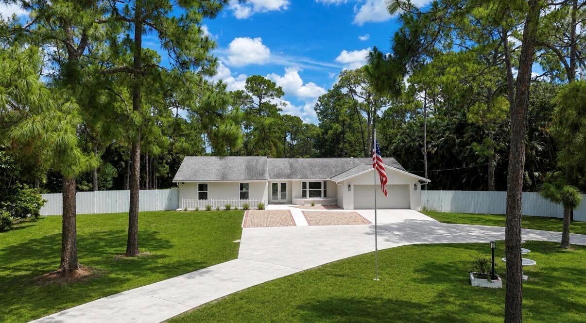 11849 N 59th St Street N, FL 33411