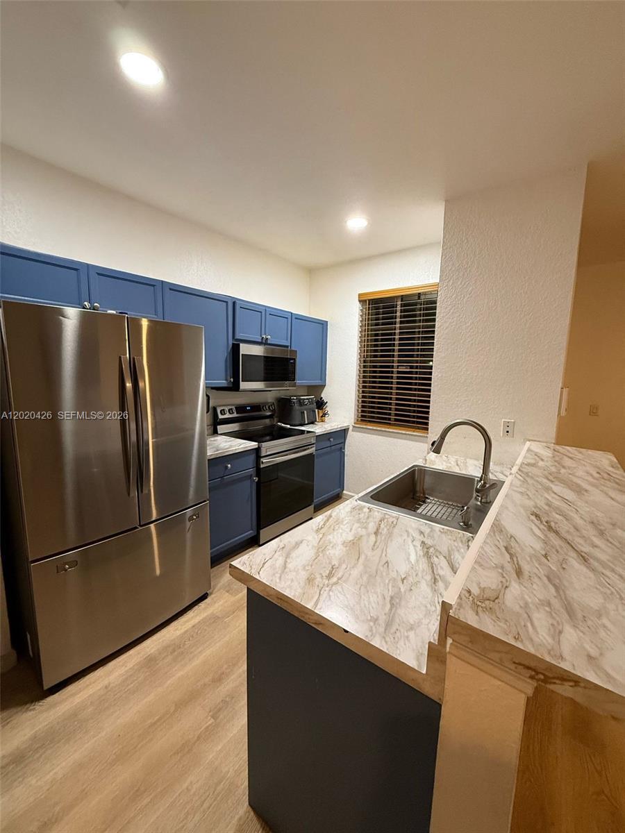 2043 Nassau Dr # 2043, Riviera Beach FL 33404 photo 4