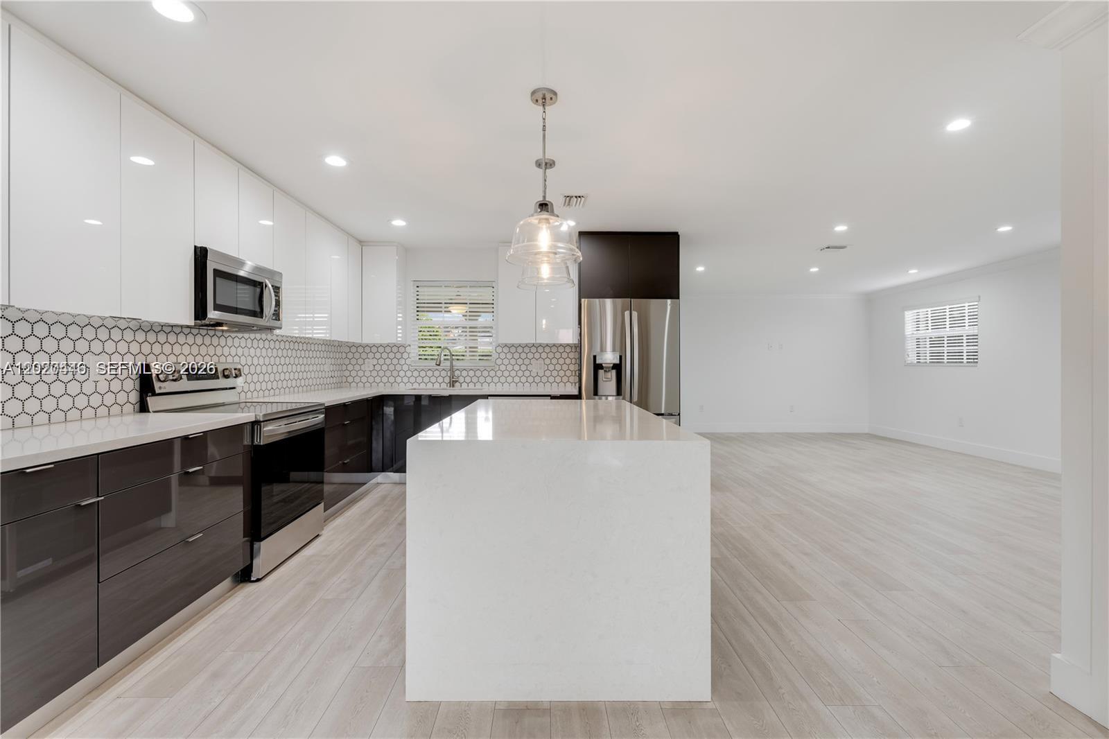 9741 SW 3rd St, Miami FL 33174 photo 4
