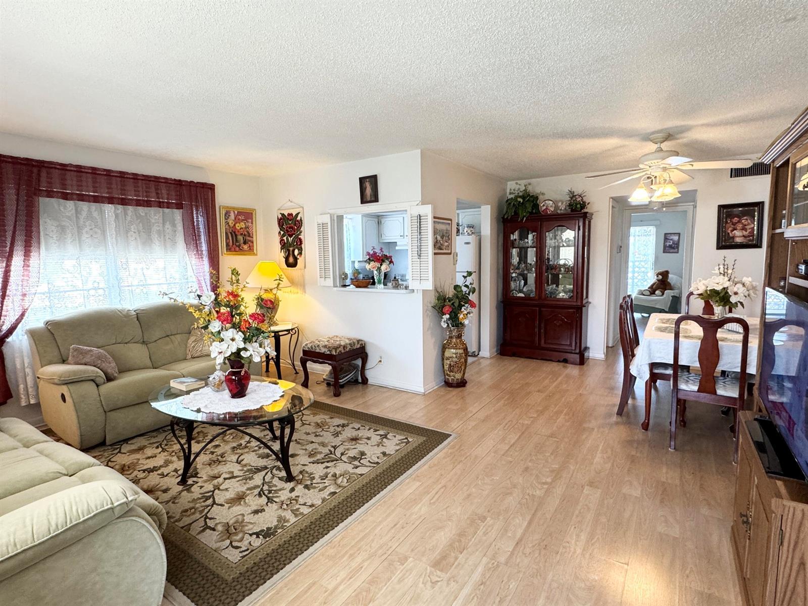 148 Bedford F, West Palm Beach FL 33417 photo 3