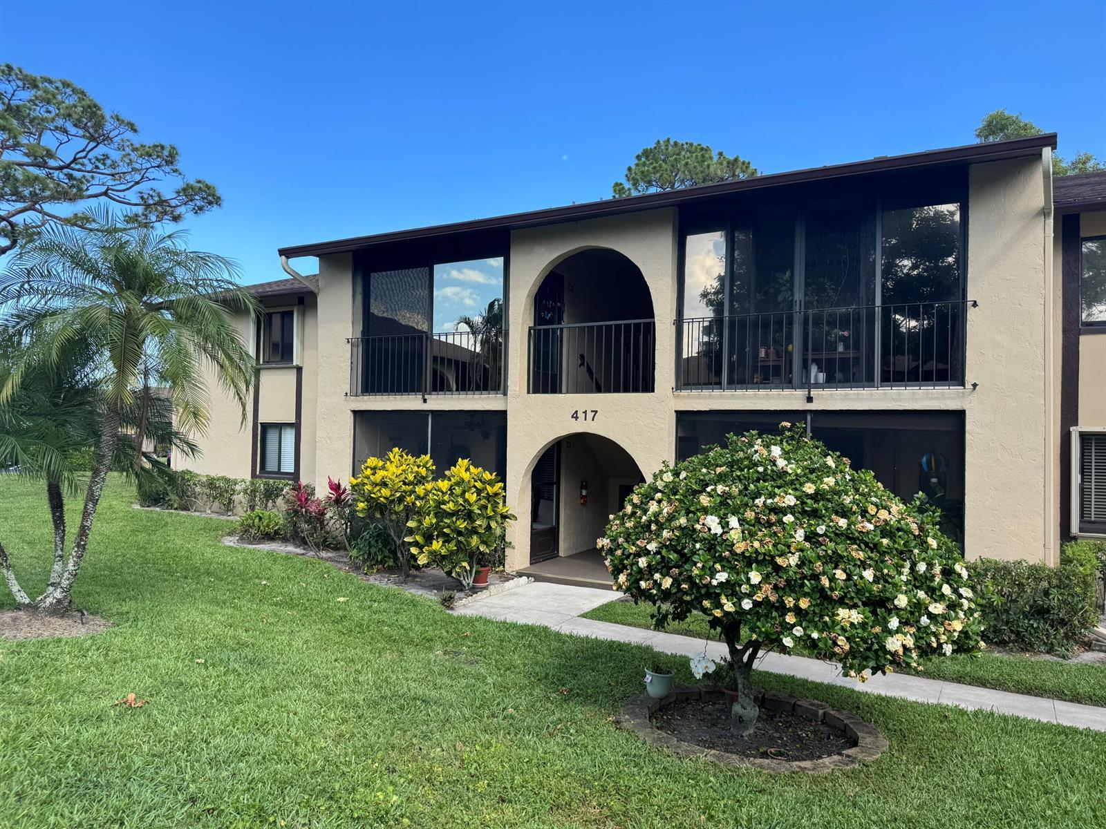 417 Pine Glen Lane # 2, FL 33463
