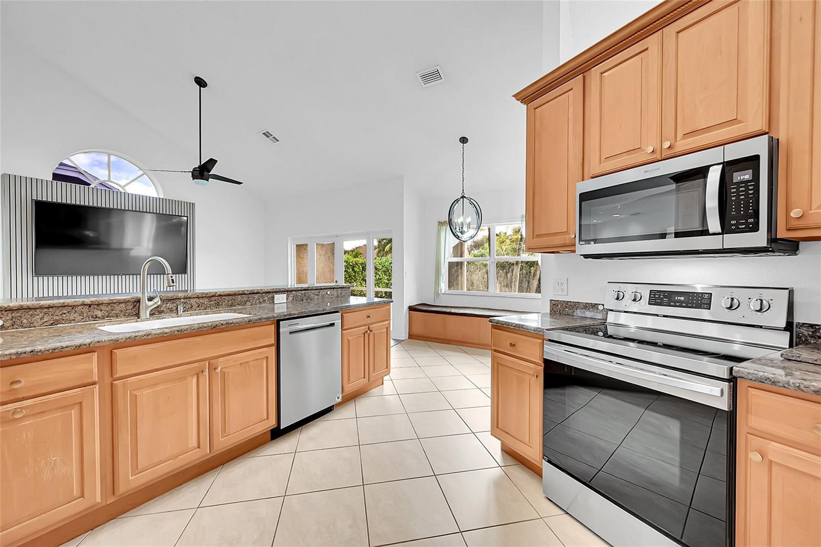 4414 NW 52nd Street, Coconut Creek FL 33073 photo 5