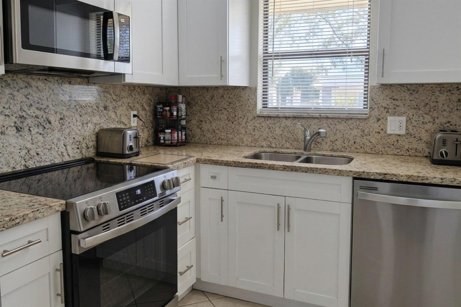 21911 Lake Forest Circle # 103, Boca Raton FL 33433 photo 5