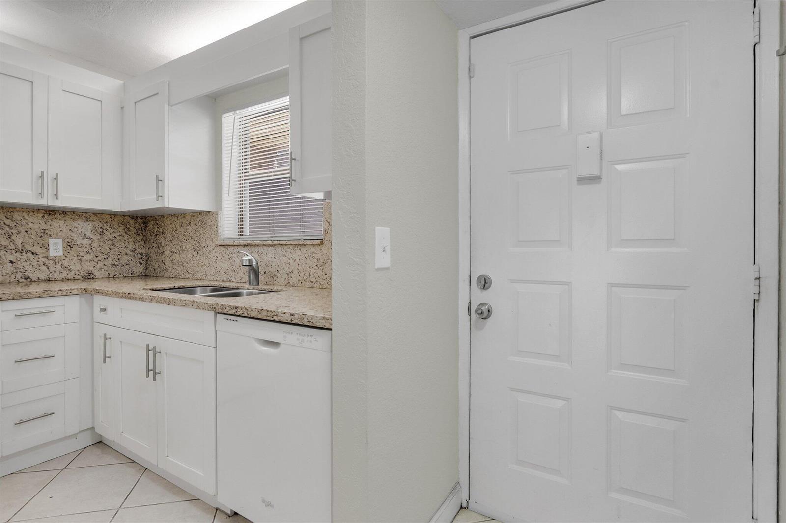 21911 Lake Forest Circle # 103, Boca Raton FL 33433 photo 4