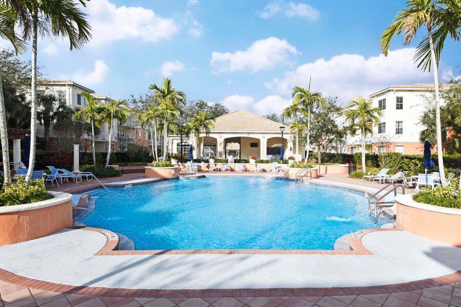 9905 Baywinds Boulevard # 2202, West Palm Beach FL 33411 photo 2