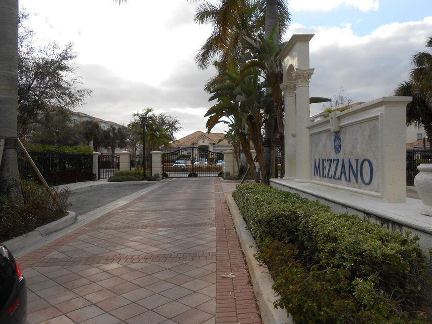 9905 Baywinds Boulevard # 2202, West Palm Beach FL 33411 photo 3