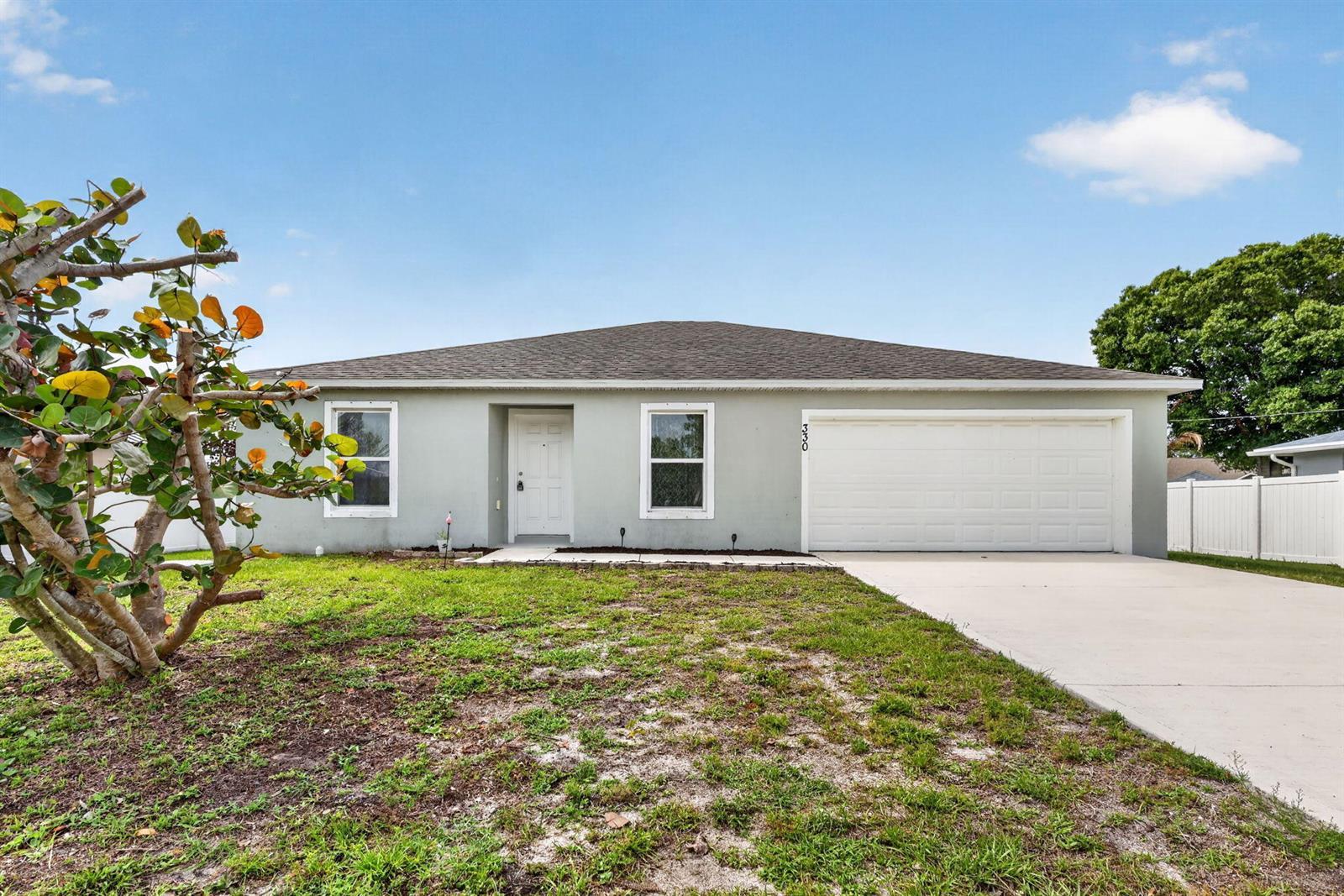 330 SE Huron Terrace, Port St. Lucie FL 34983 photo 2