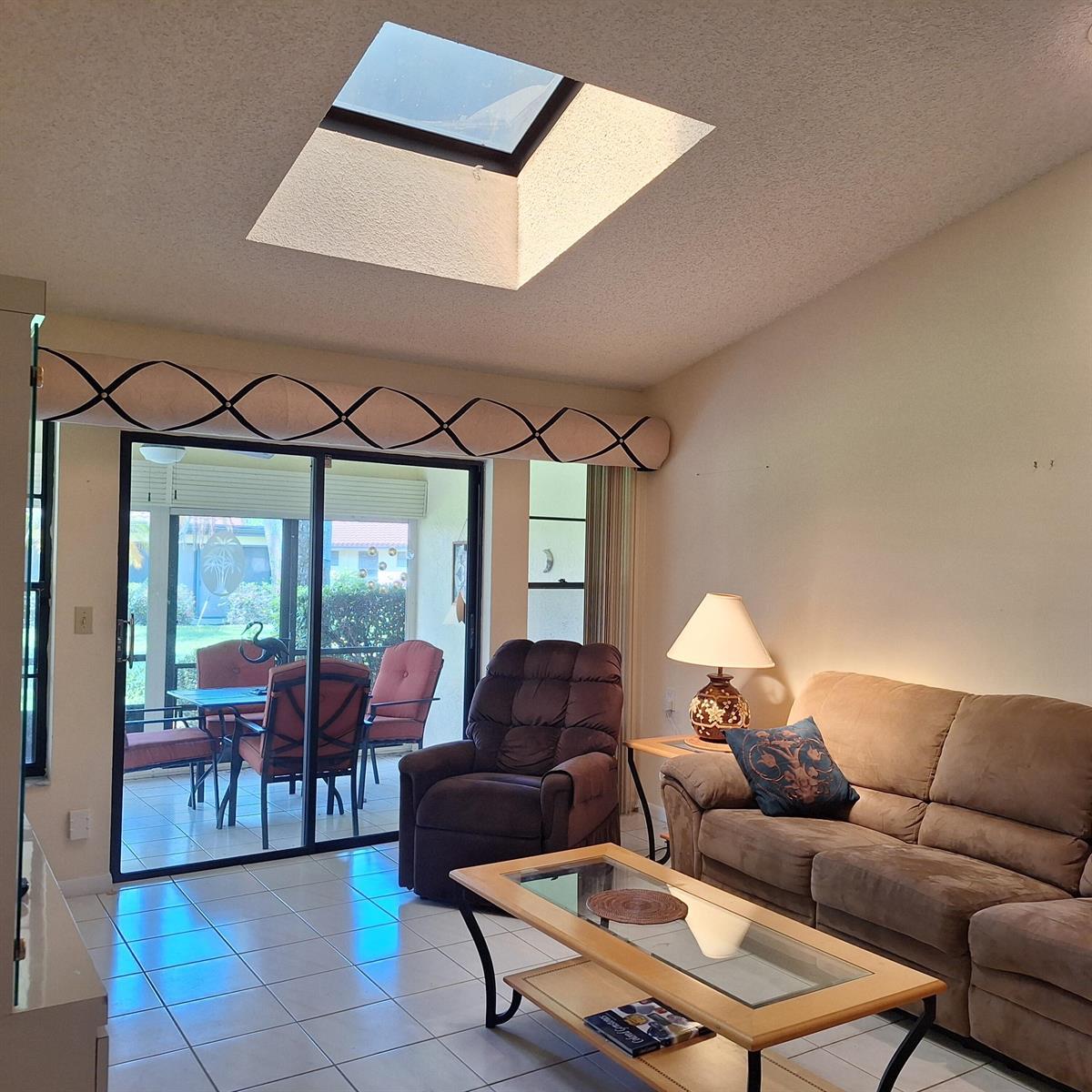 10110 Andrea Lane # A, Boynton Beach FL 33437 photo 4