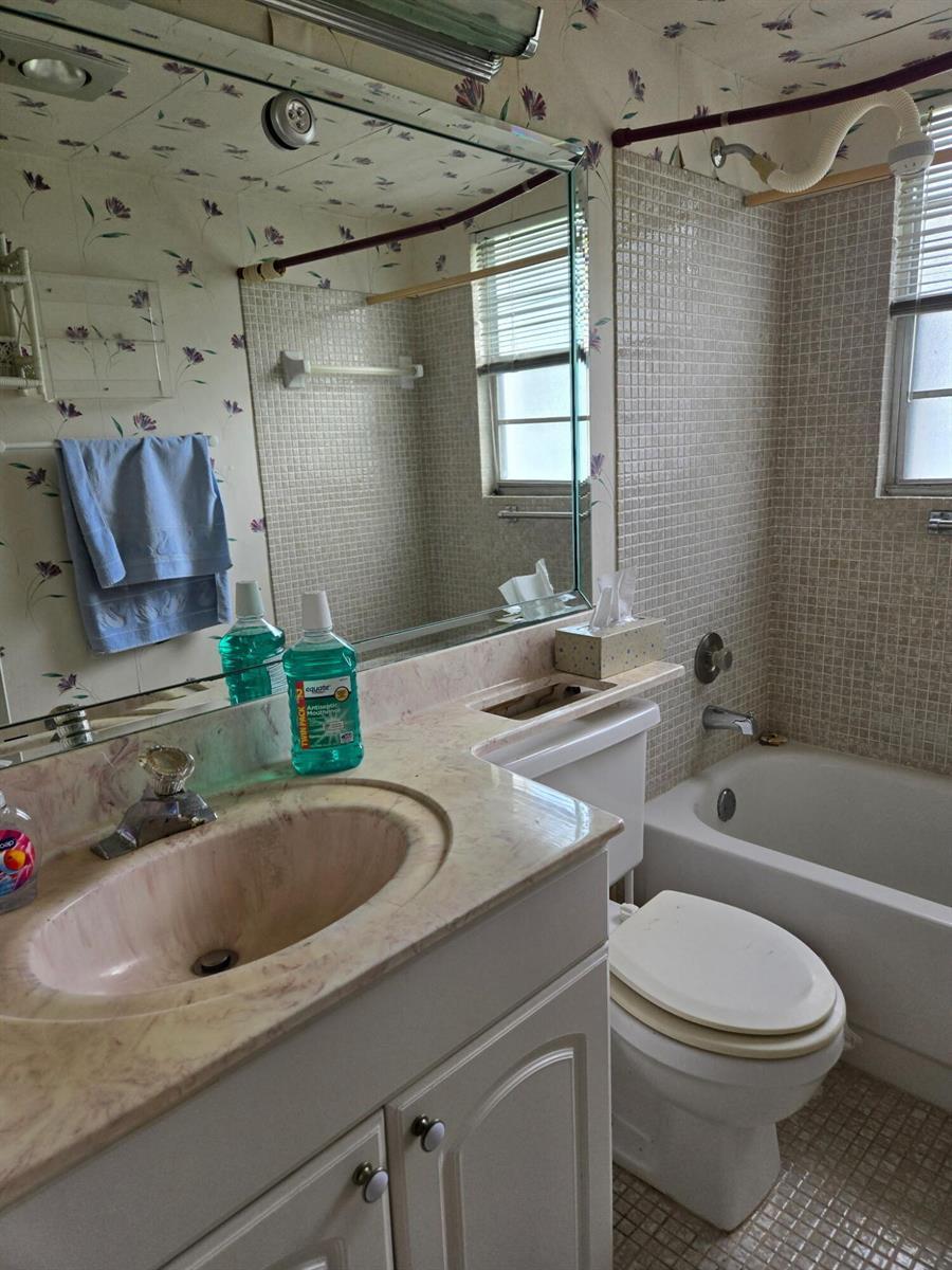 177 Upminster I # 177, Deerfield Beach FL 33442 photo 5