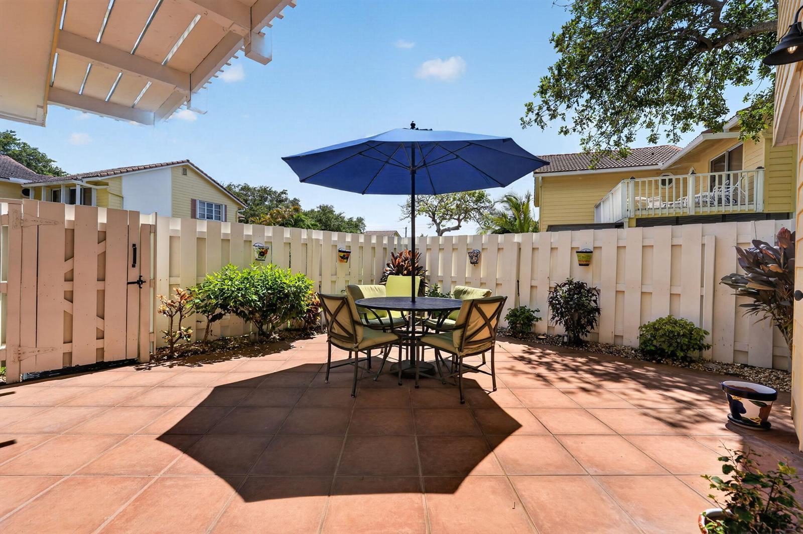 290 Seabreeze Circle, Jupiter FL 33477 photo 4