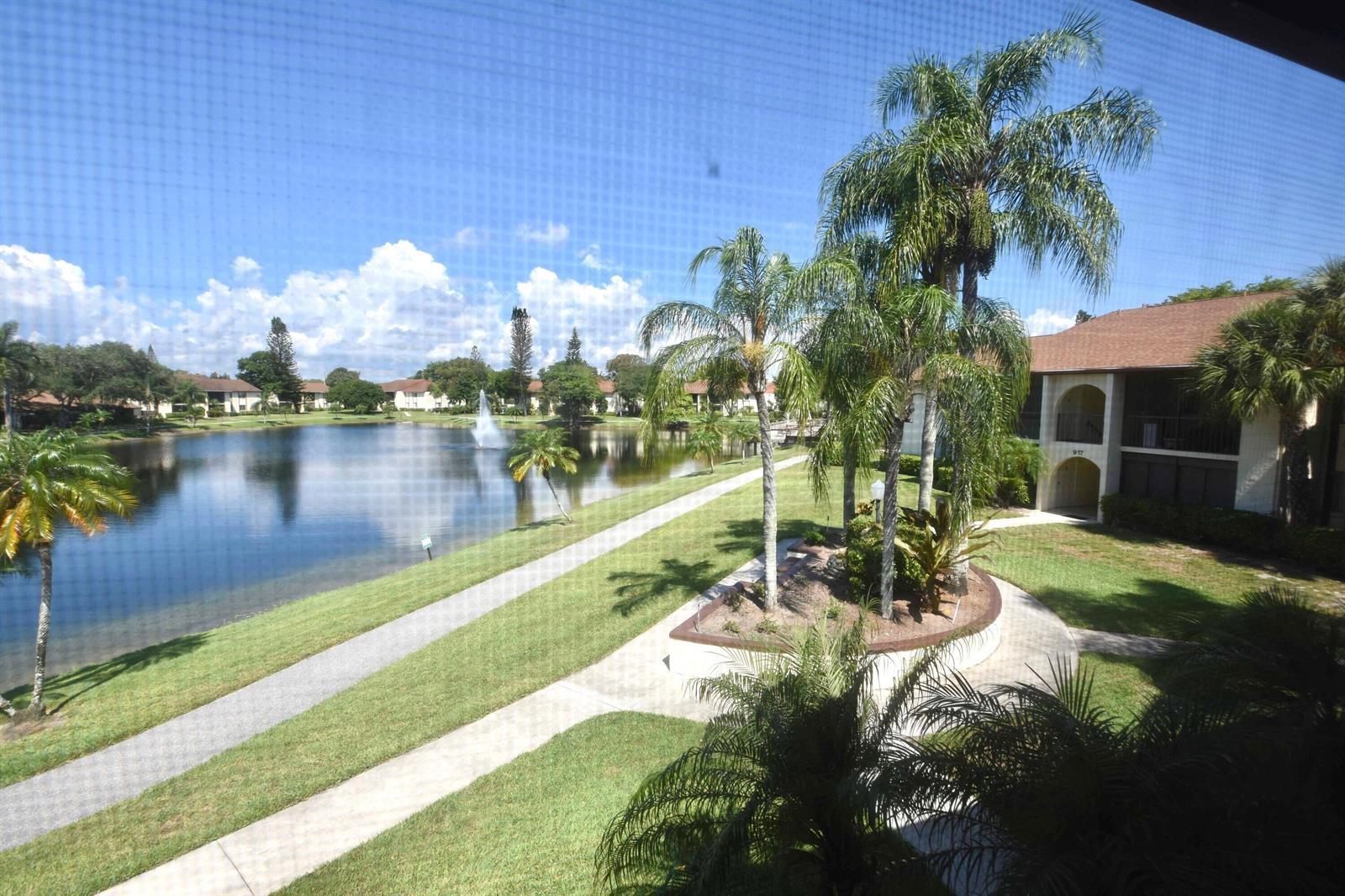 4850 Sable Pine Circle # B2, West Palm Beach FL 33417 photo 2