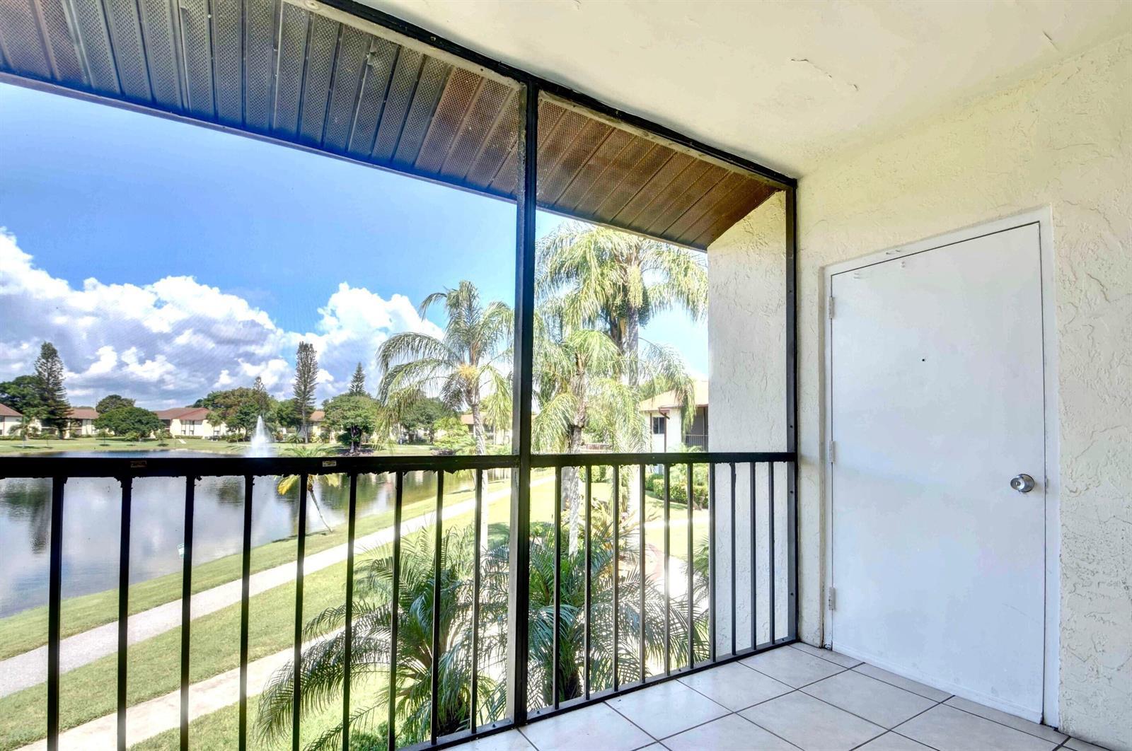 4850 Sable Pine Circle # B2, West Palm Beach FL 33417 photo 3