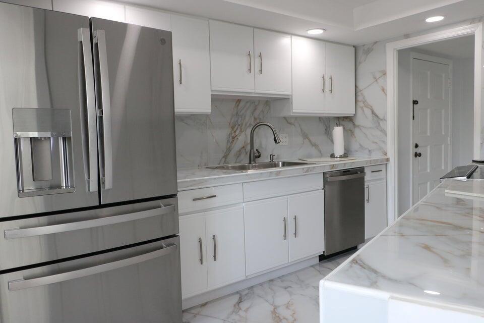11811 Ave Of The Pga # 2f, Palm Beach Gardens FL 33418 photo 3