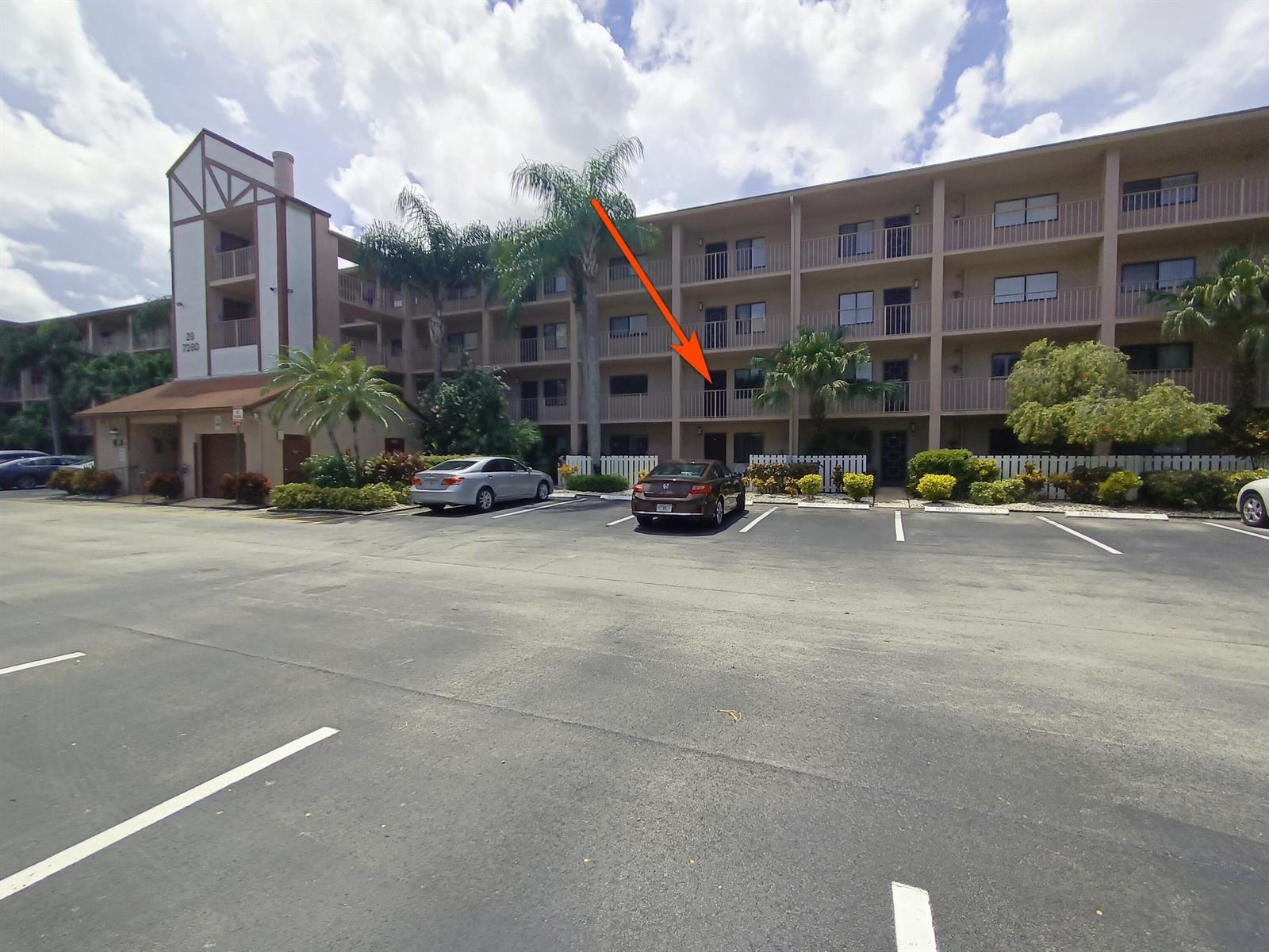7280 Amberly Lane # 207, Delray Beach FL 33446 photo 2