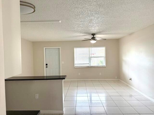 914 N Federal Highway # 3, FL 33460 photo 2