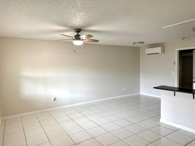 914 N Federal Highway # 3, FL 33460 photo 4