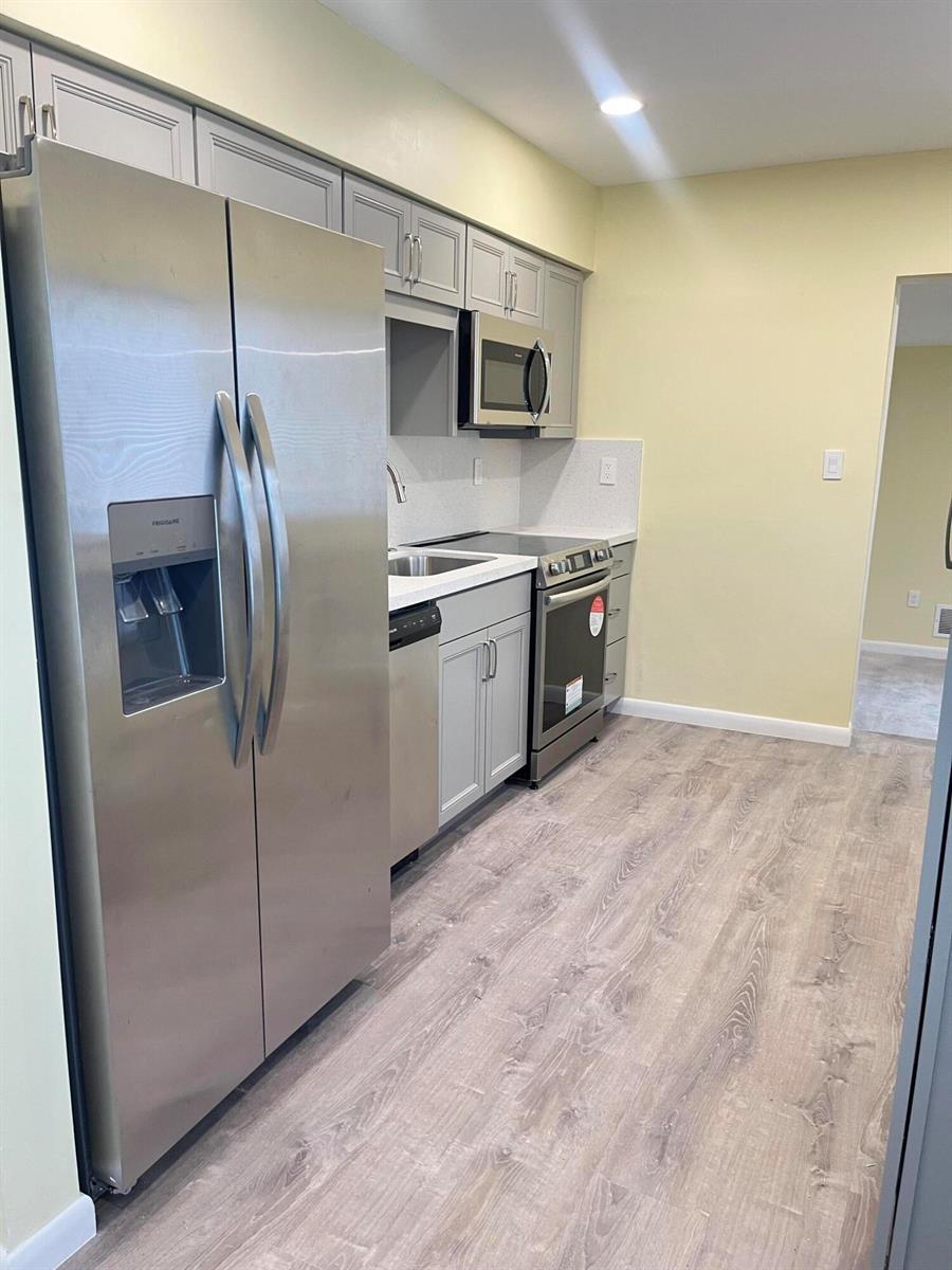 1172 Arizona Avenue, Fort Lauderdale FL 33312 photo 3