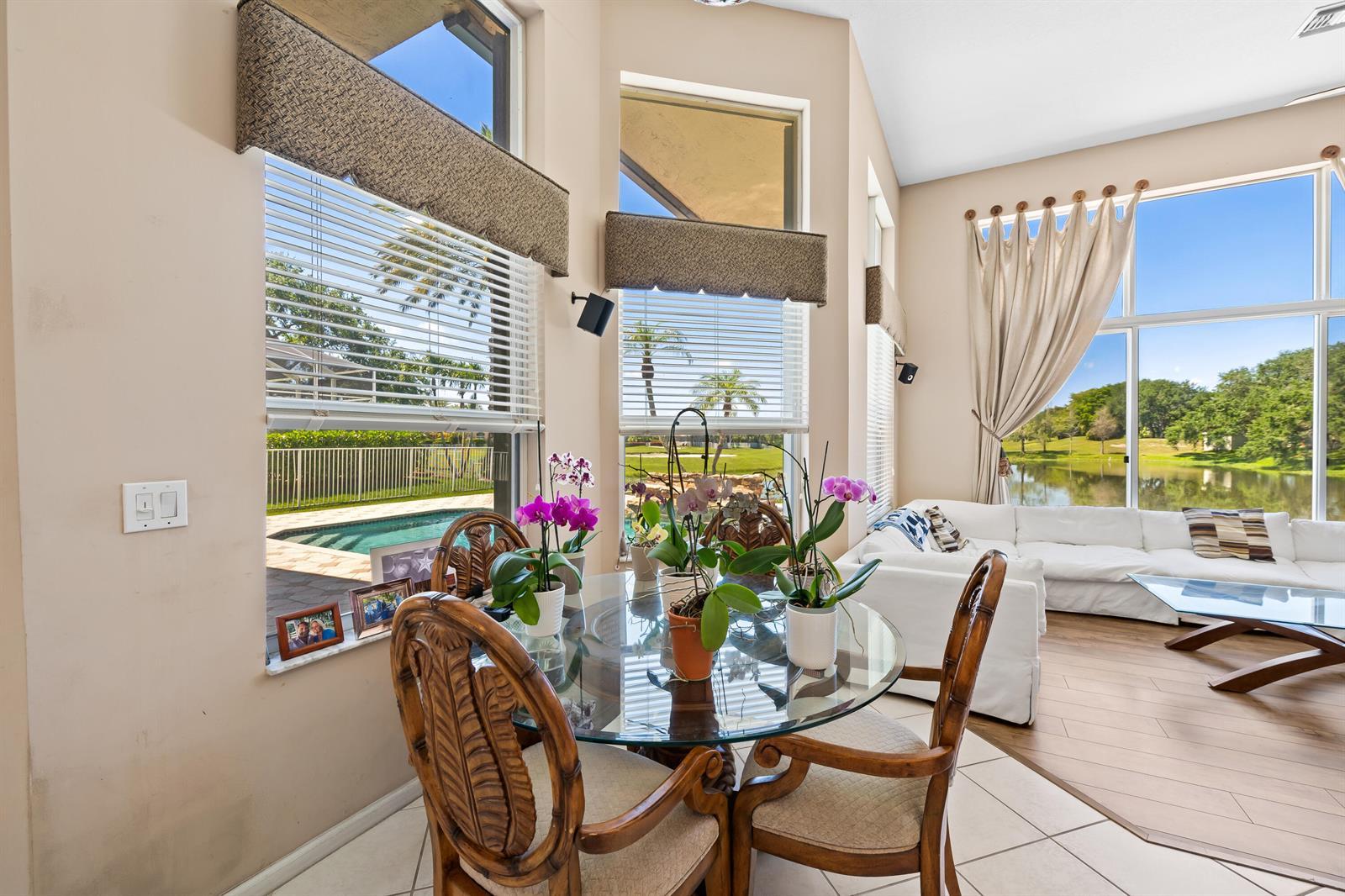 8027 N Savannah Circle, Davie FL 33328 photo 5