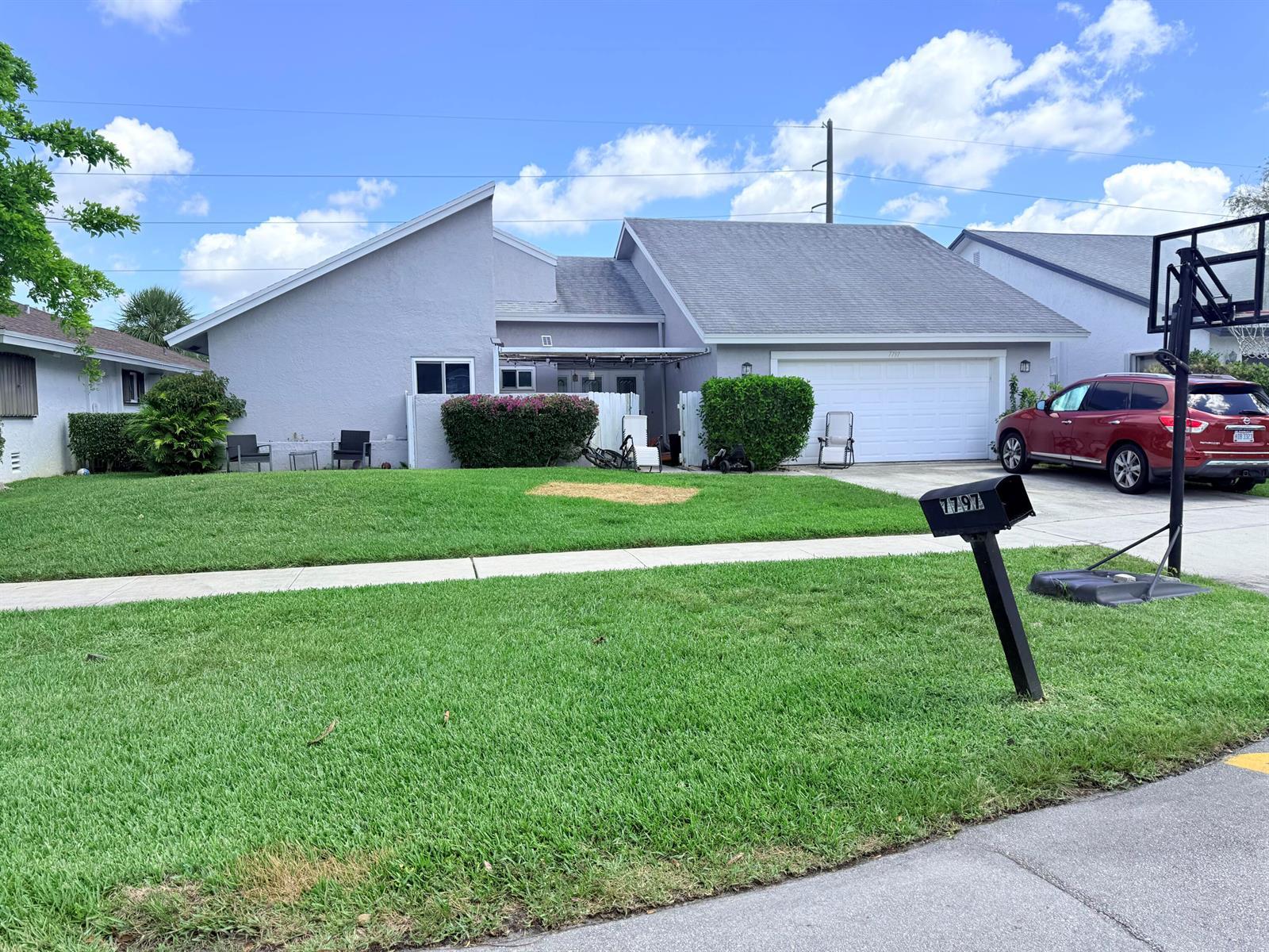 7797 San Marcos Place, Boca Raton FL 33433