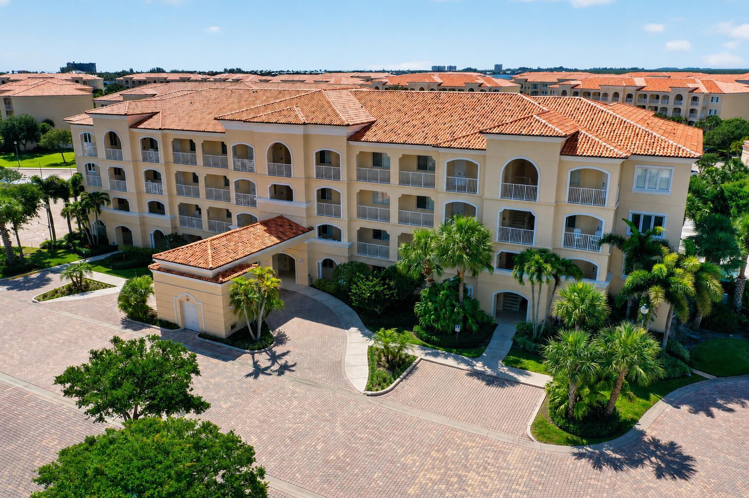 37 E Harbour Isle Dr Drive E # 106, Fort Pierce FL 34949 photo 3