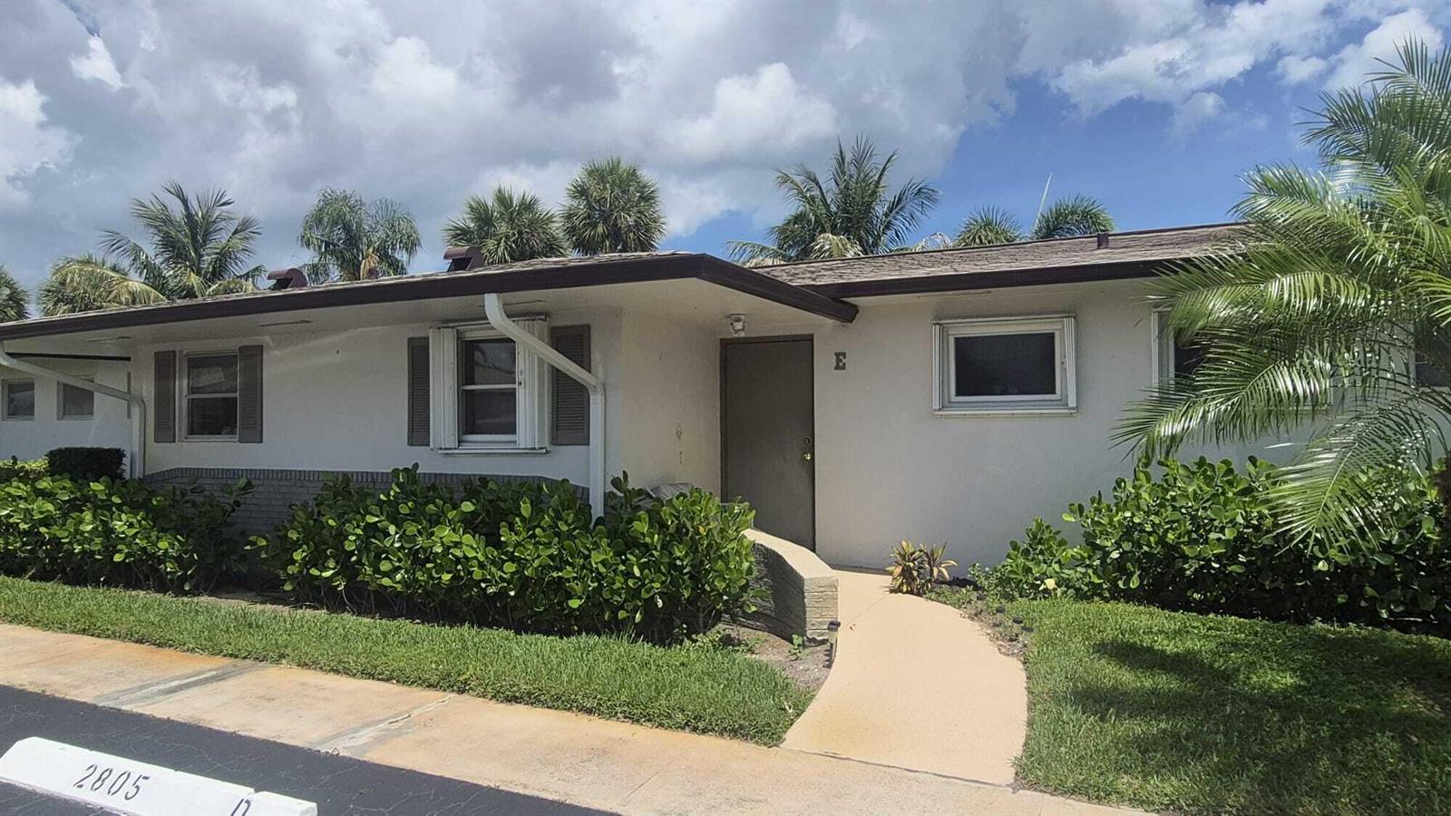 2805 Crosley Drive E, West Palm Beach FL 33415