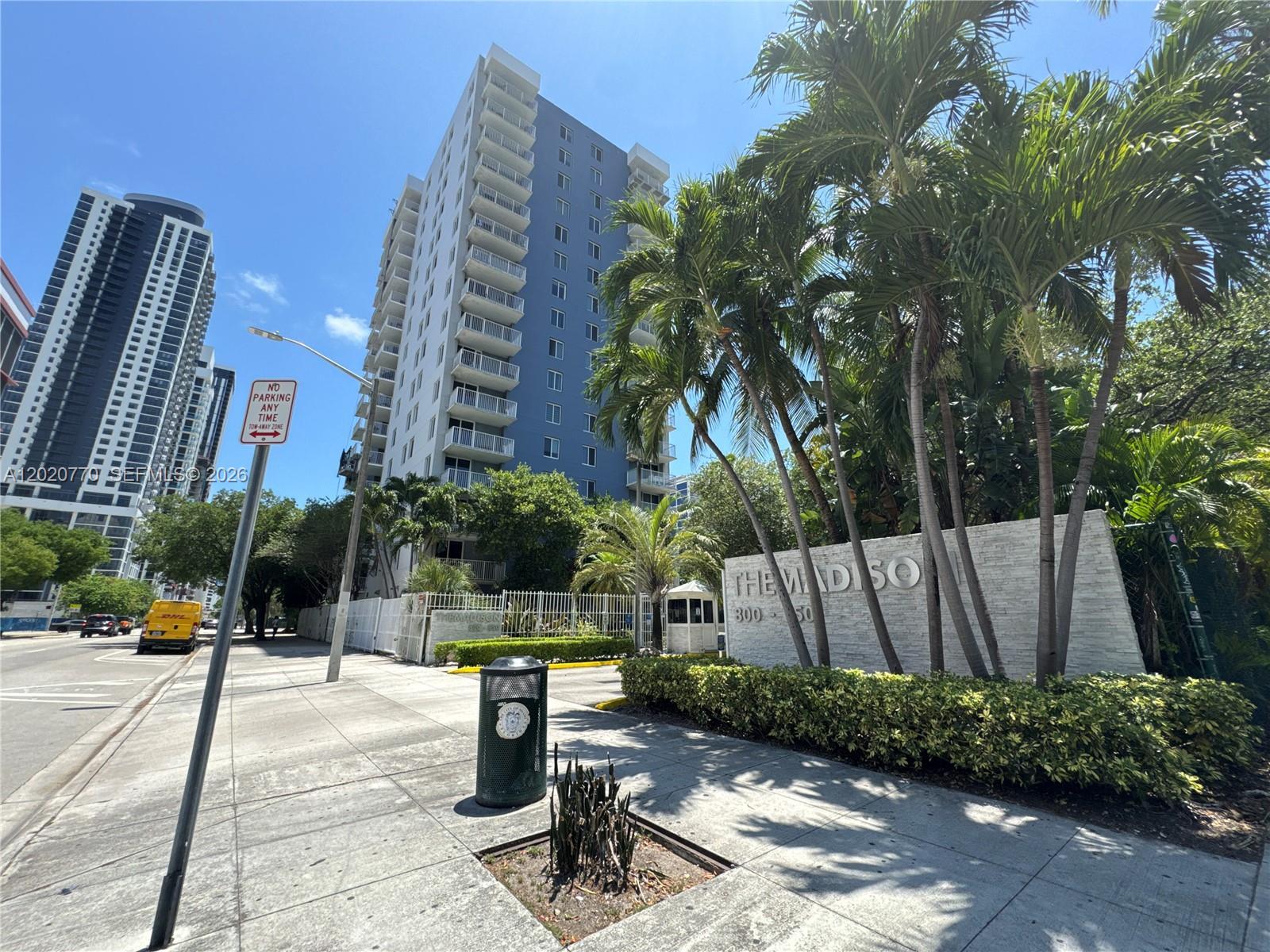 850 N Miami Ave # 1903, Miami FL 33136 photo 2