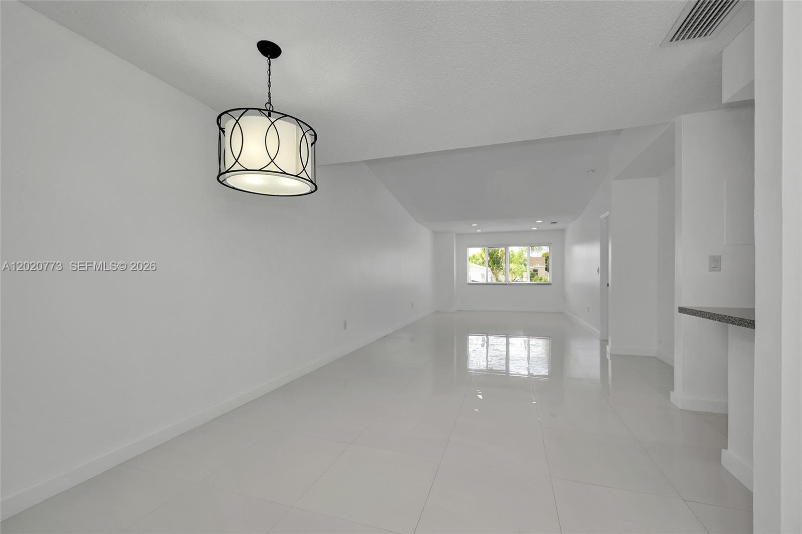 6720 NW 174th Ter # 18, Hialeah FL 33015 photo 4
