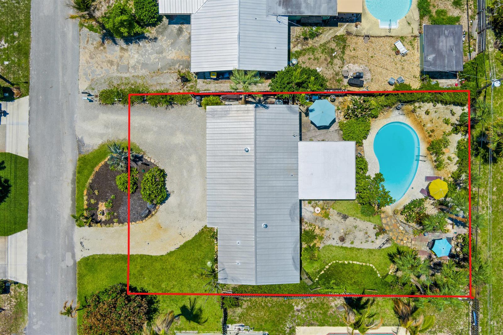 1644 NE Arch Avenue, Jensen Beach FL 34957 photo 2