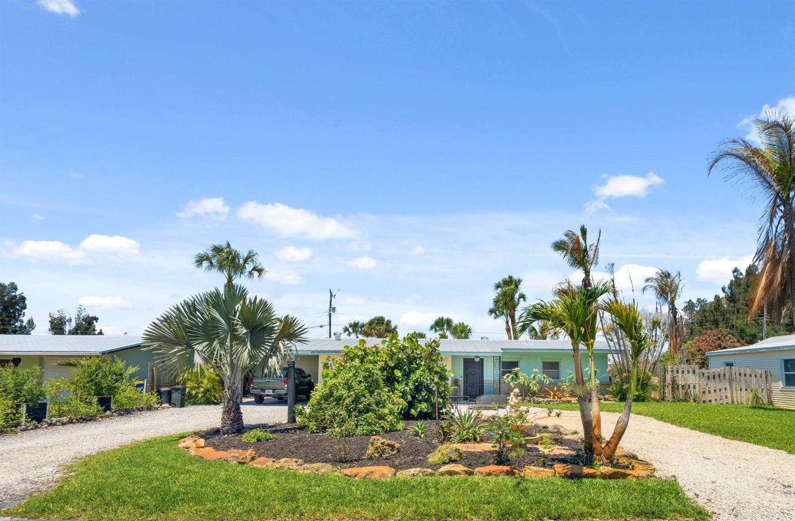 1644 NE Arch Avenue, Jensen Beach FL 34957