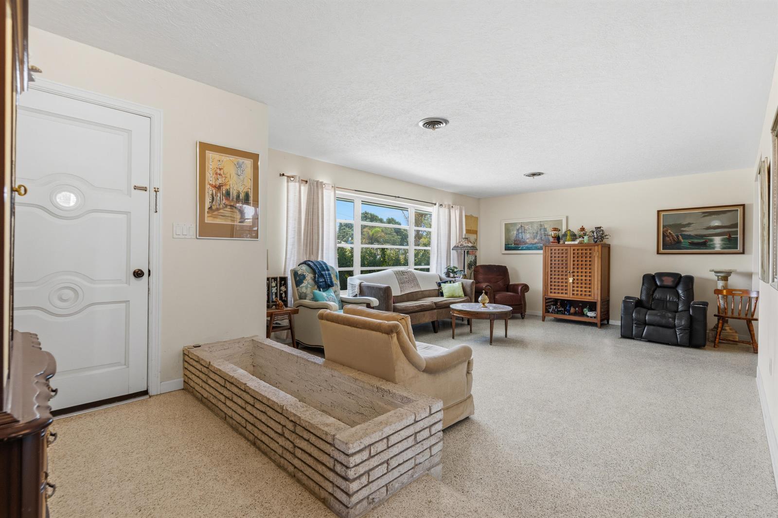 1644 NE Arch Avenue, Jensen Beach FL 34957 photo 5