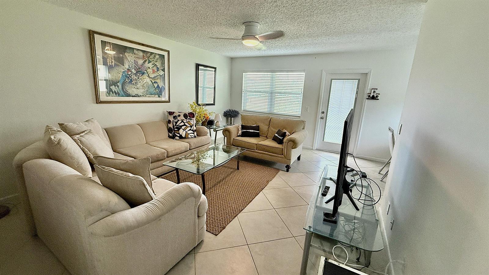 316 Markham, Deerfield Beach FL 33442 photo 5