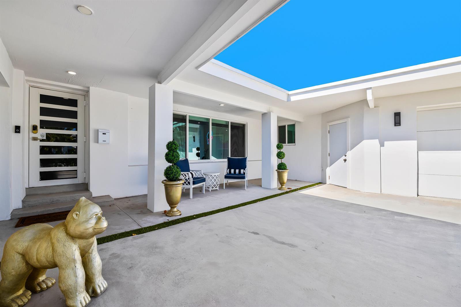 1627 Seabreeze Boulevard, Fort Lauderdale FL 33316 photo 2